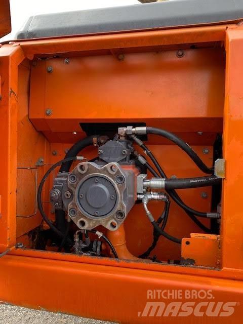 Doosan DX 225 NLC 履帶式 挖土機/掘鑿機/挖掘機