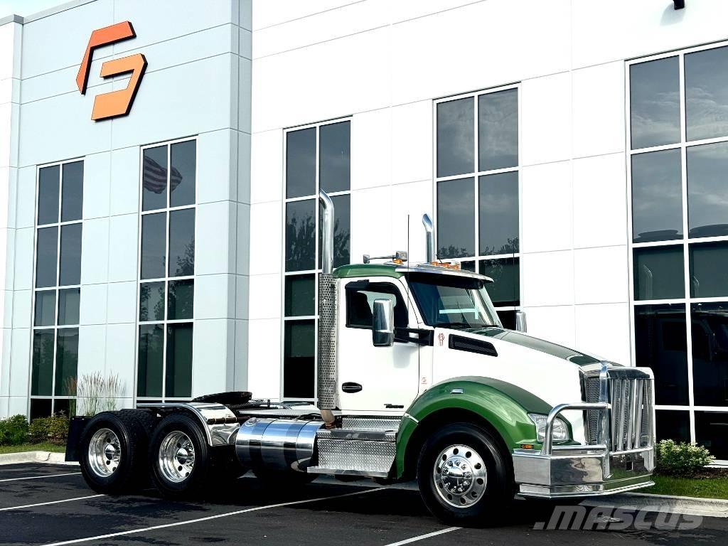 Kenworth T 880 曳引機組件