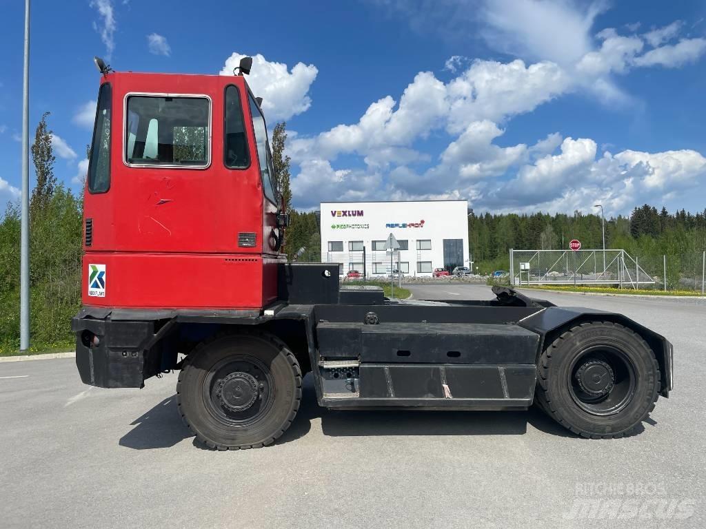 Kalmar TRX252 終端式曳引機