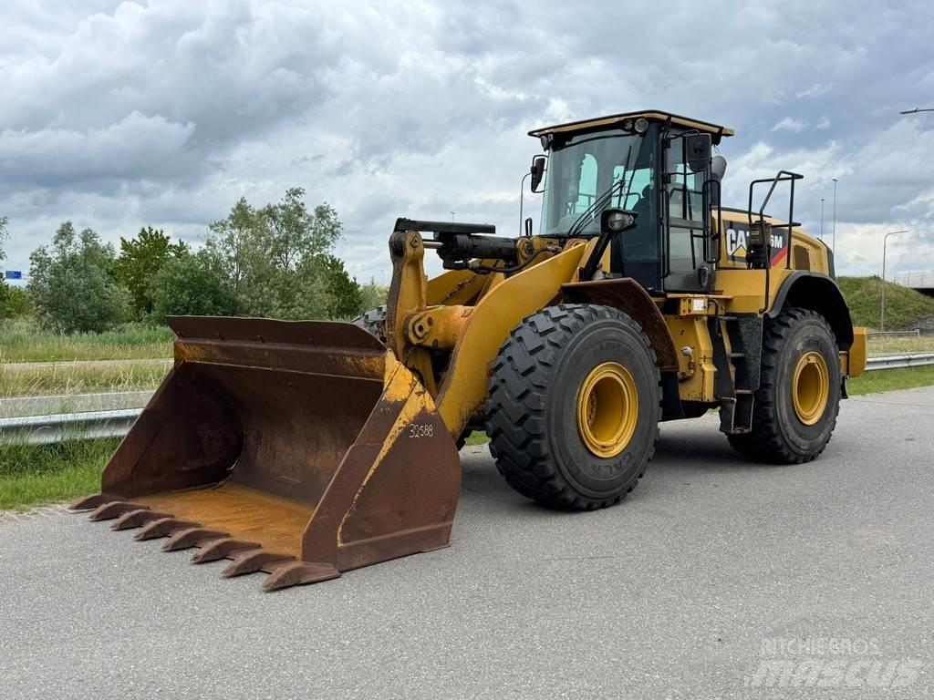 CAT 966M XE 輪胎式裝載機