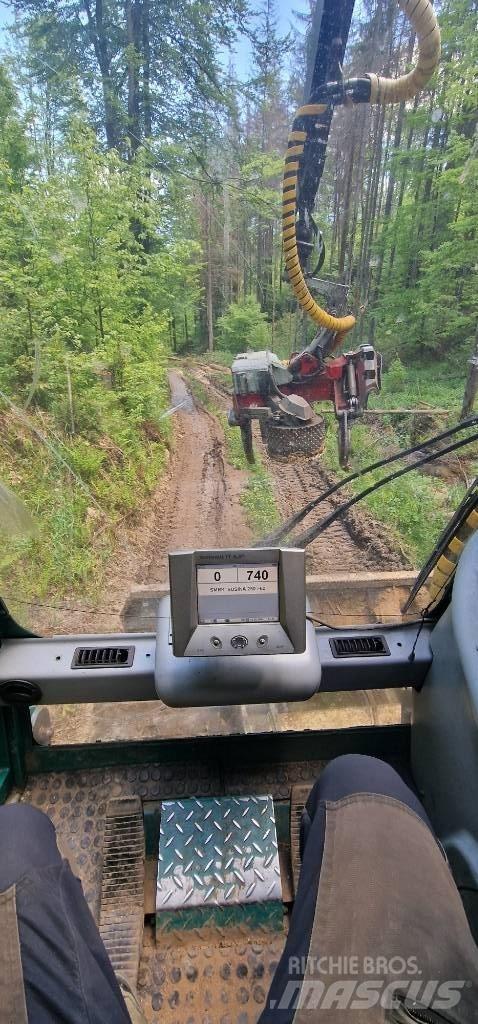 Neuson 242hvt 收穫機