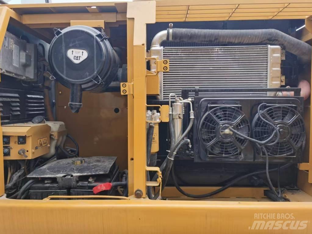 CAT 320 DL 履帶式 挖土機/掘鑿機/挖掘機