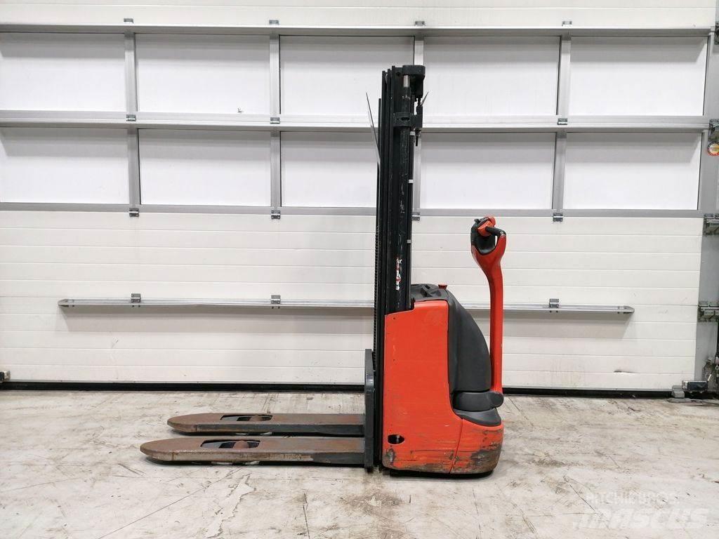 Linde L10 行走控制式堆積機