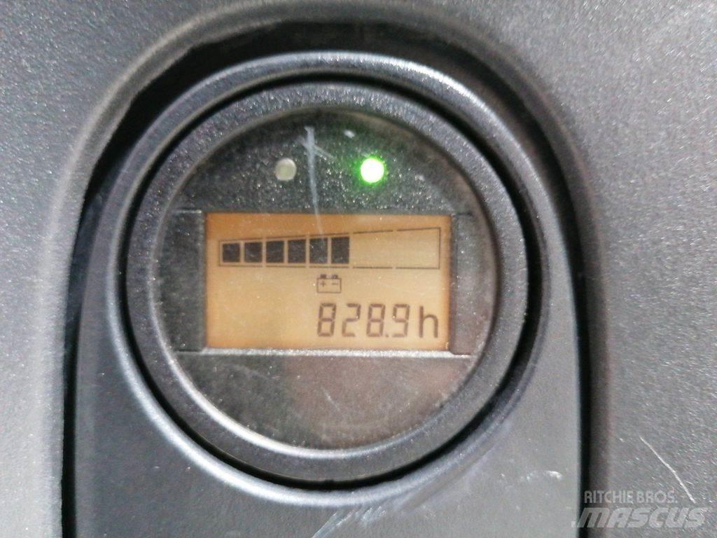 Linde L10 行走控制式堆積機