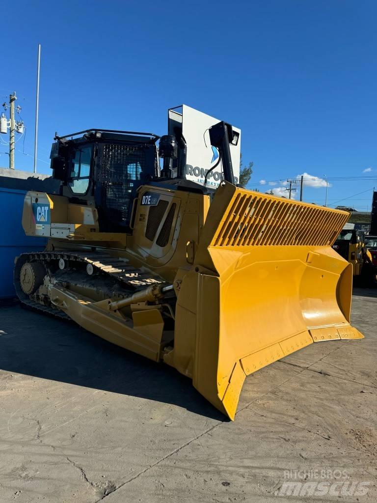 CAT D 7 E LGP 履帶推土機