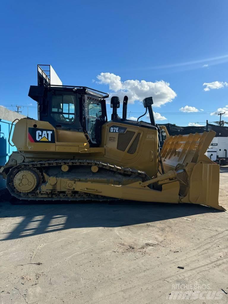 CAT D 7 E LGP 履帶推土機