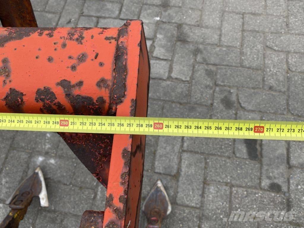  Cultivator 2,5 M 中耕管理機