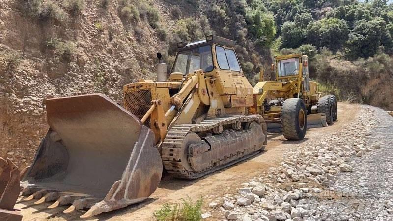 CAT 977 L 推土機
