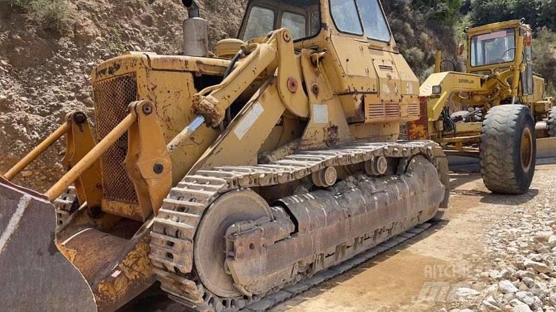 CAT 977 L 推土機