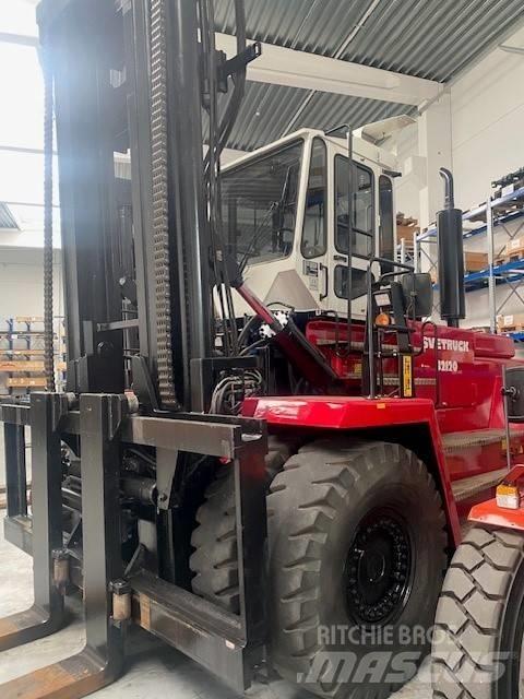 Svetruck 32-120 柴油卡車