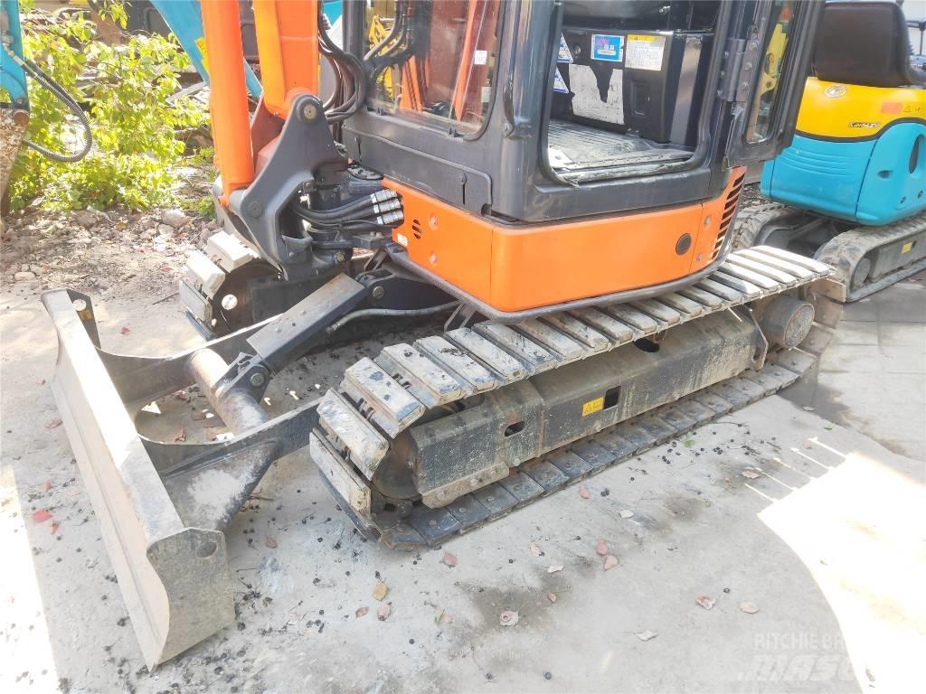 Hitachi ZX 30 U 小型挖土機/掘鑿機<7t(小型挖掘機)