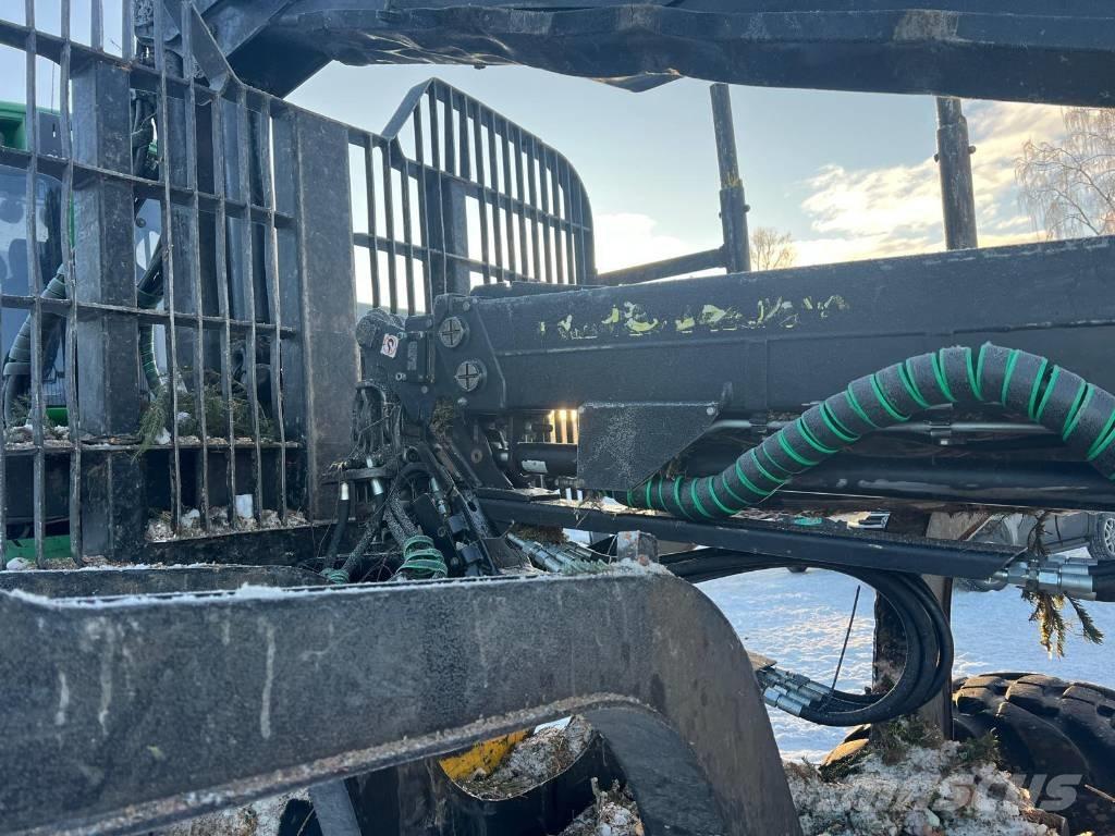 John Deere 1110 G 集運機