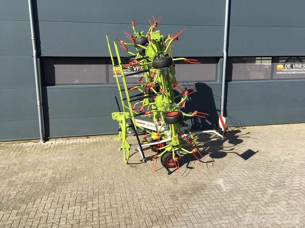 CLAAS Volto 1100 耙與翻草機