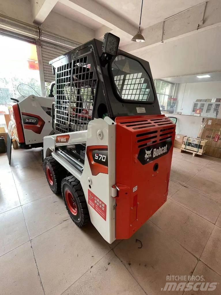 Bobcat S 70 滑移轉向裝載機