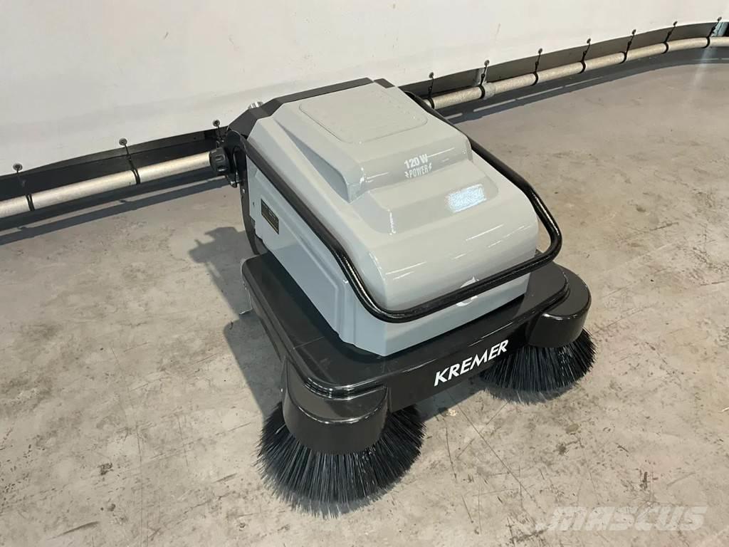 Kremer KS30 掃倉機