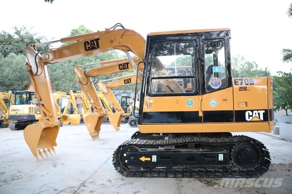 CAT E 70 B 小型挖土機/掘鑿機<7t(小型挖掘機)