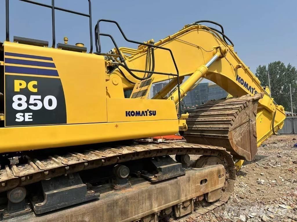 Komatsu PC 850-8 水陸兩用挖掘機