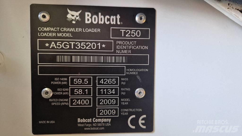 Bobcat T 250 推土機
