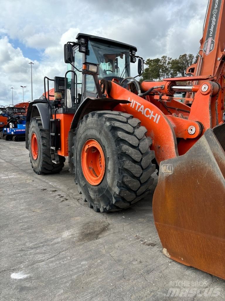 Hitachi ZW 310-6 輪胎式裝載機