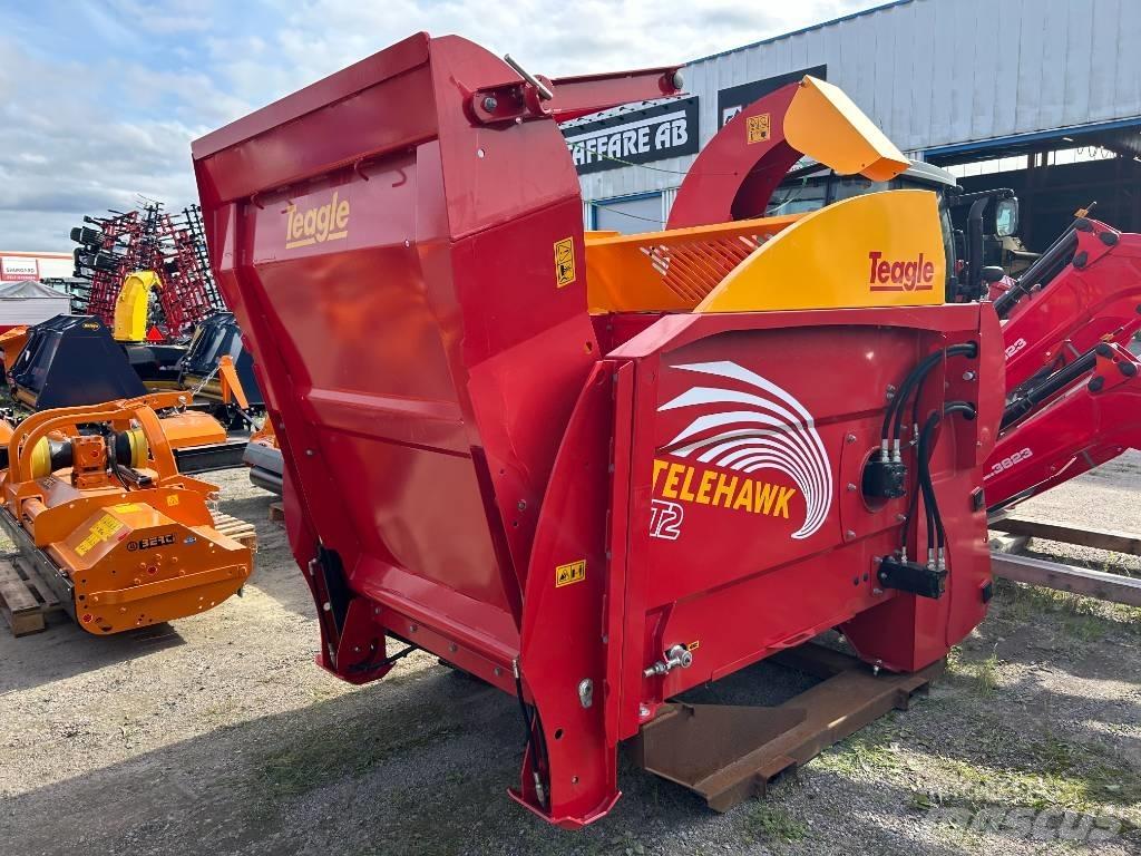 TEAGLE Telehawk T2 草捆撕碎機、切割機、拆袋機