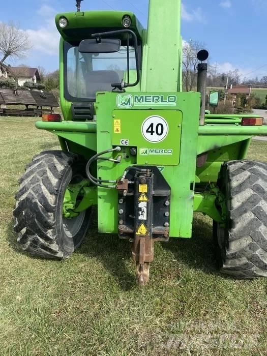 Merlo 40.7 農業用伸縮臂裝載機