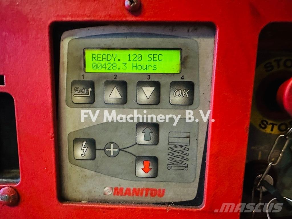 Manitou 120 SE 剪式升降機