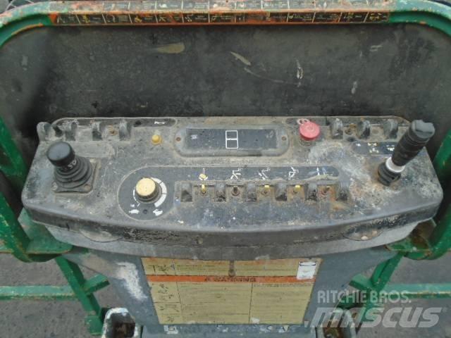 JLG 600 AJ 曲臂高空作業車