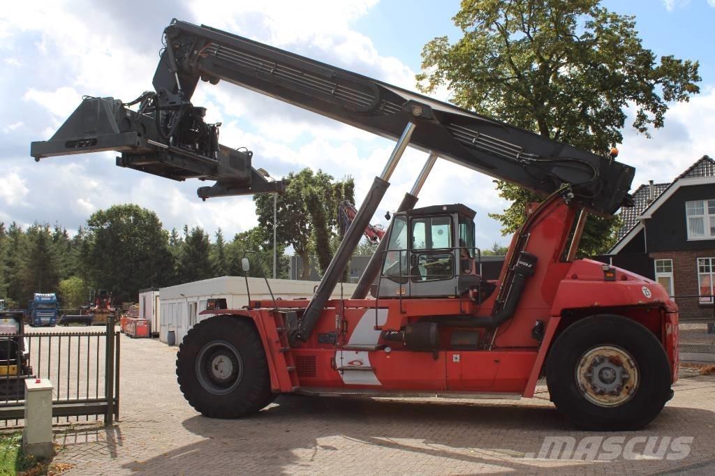 Kalmar DRF450-65A5X 前伸型堆積機