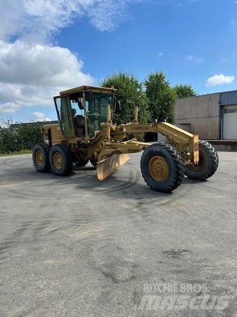 CAT 120 G 平土機