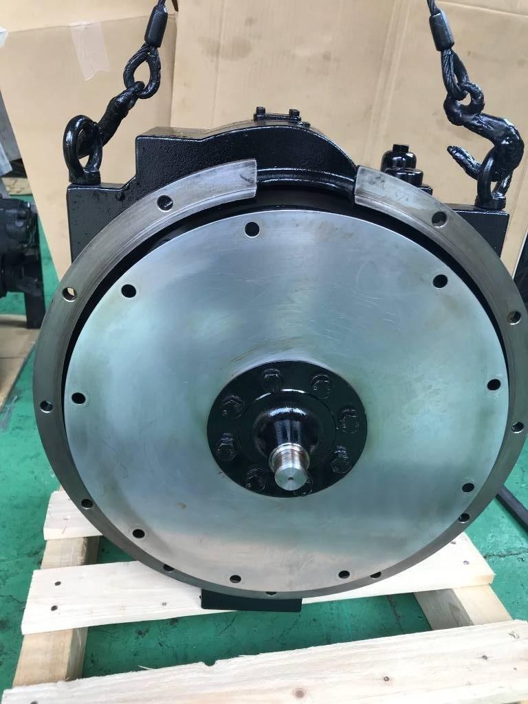 Kato KR10H他 T/C 起重機組件和設備