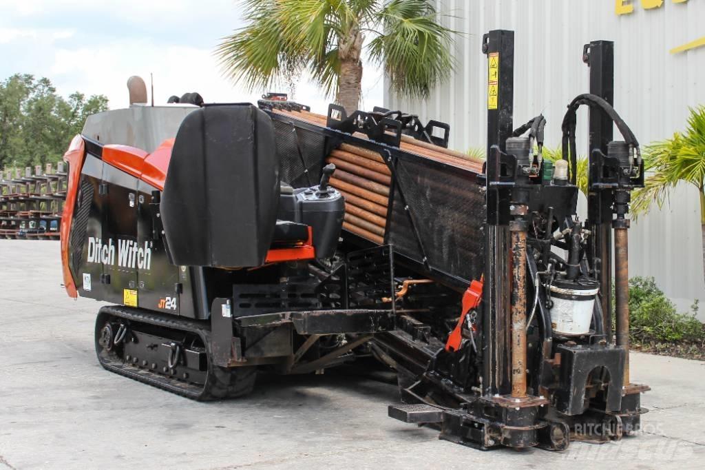 Ditch Witch JT24 水平/臥式定向鑽機設備