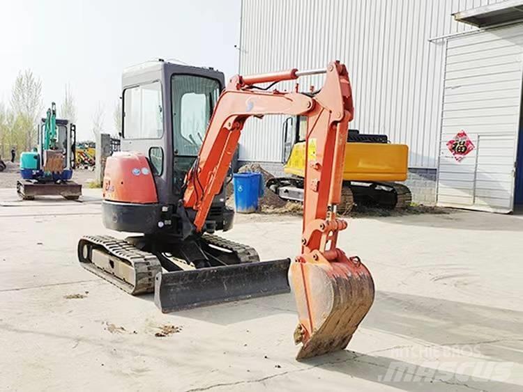 Hitachi ZX 30 小型挖土機/掘鑿機<7t(小型挖掘機)
