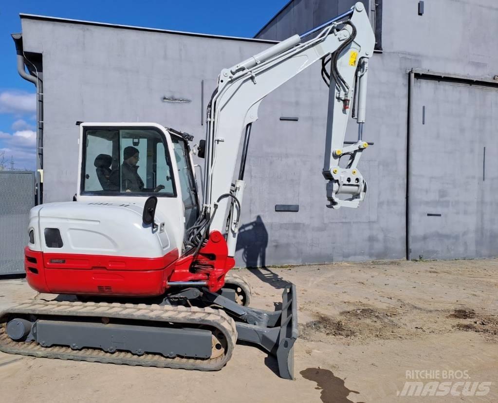 Takeuchi TB260 小型挖土機/掘鑿機<7t(小型挖掘機)
