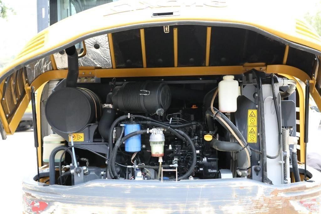 XCMG XE 60 DA 小型挖土機/掘鑿機<7t(小型挖掘機)