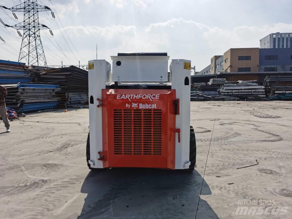 Bobcat S160 滑移轉向裝載機