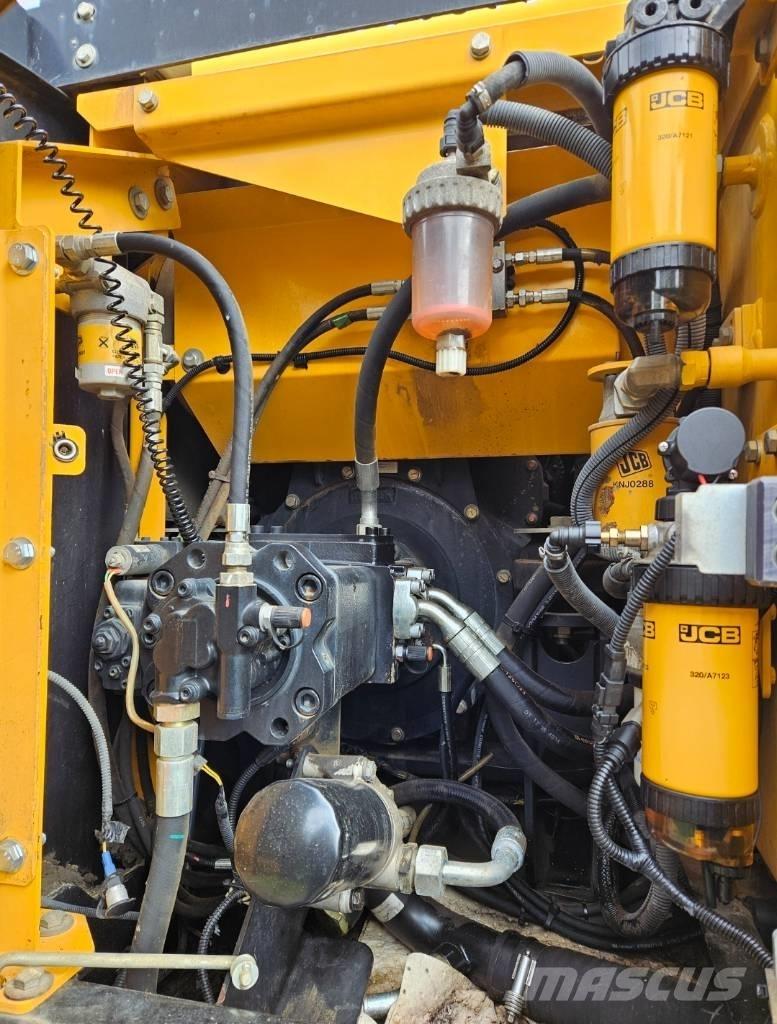 JCB JS 131 LC 履帶式 挖土機/掘鑿機/挖掘機