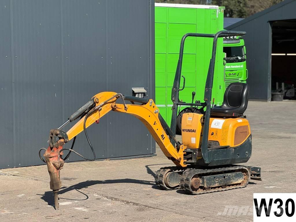 Hyundai HX 10 A 小型挖土機/掘鑿機<7t(小型挖掘機)