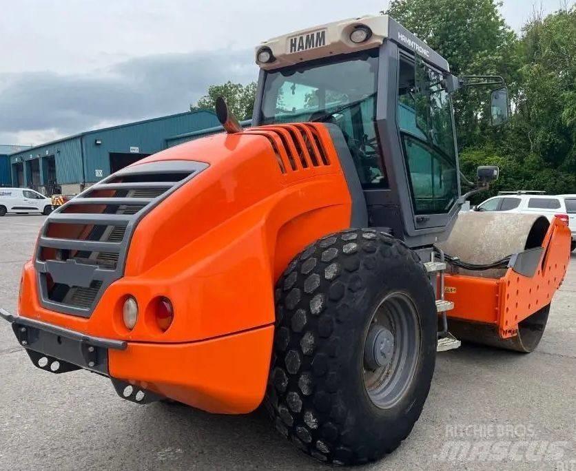 Hamm H11 i x 單輪滾壓機