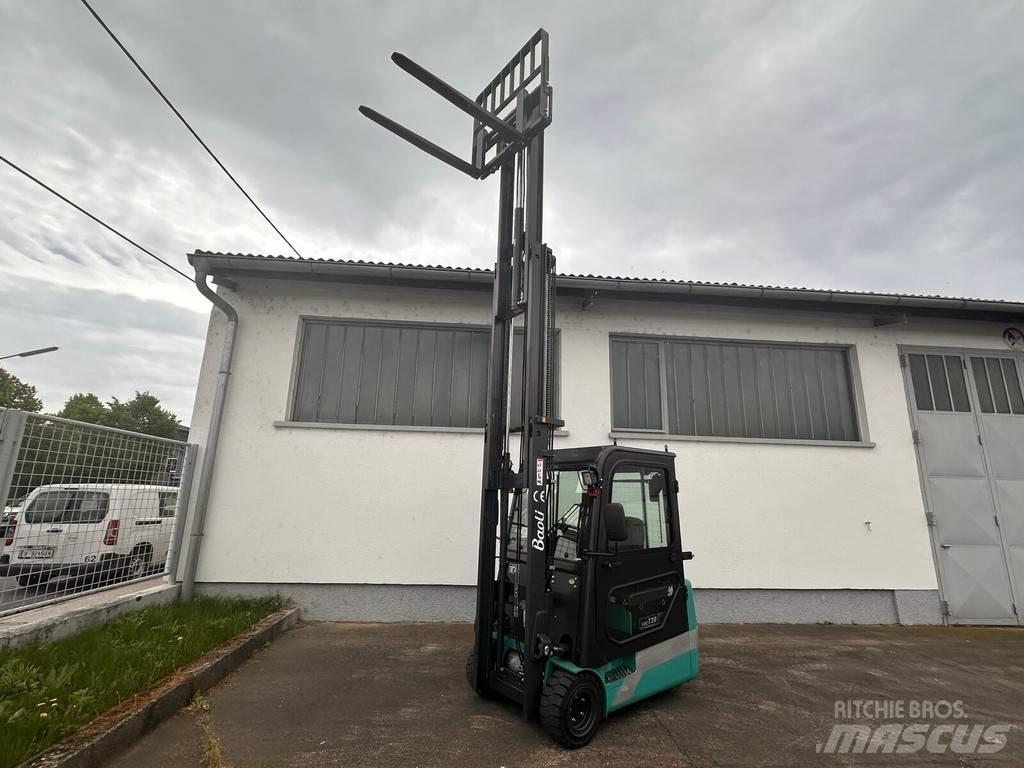 Baoli KBET 20 電動堆高機
