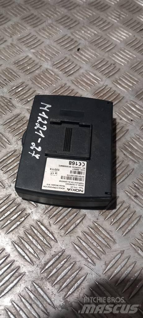 MAN TGL 12.210  TFE4R 電子設備