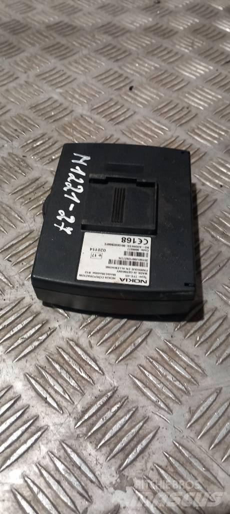 MAN TGL 12.210  TFE4R 電子設備