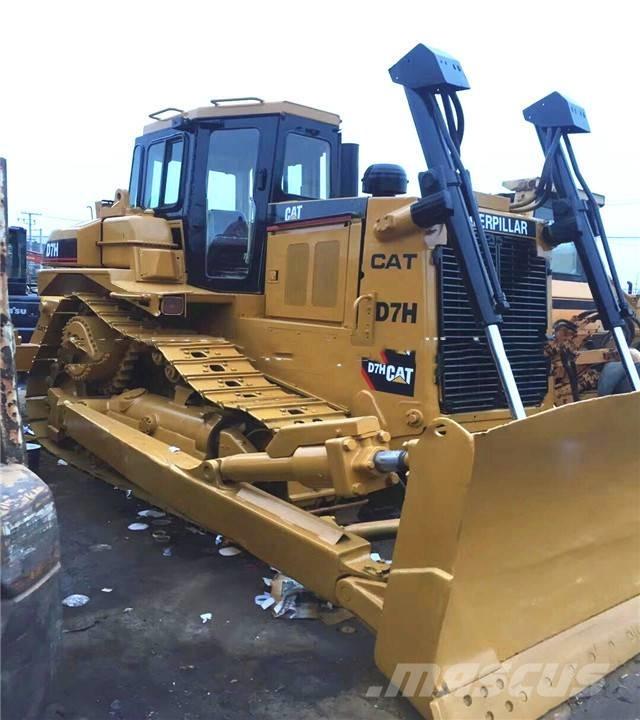 CAT D7H 履帶推土機