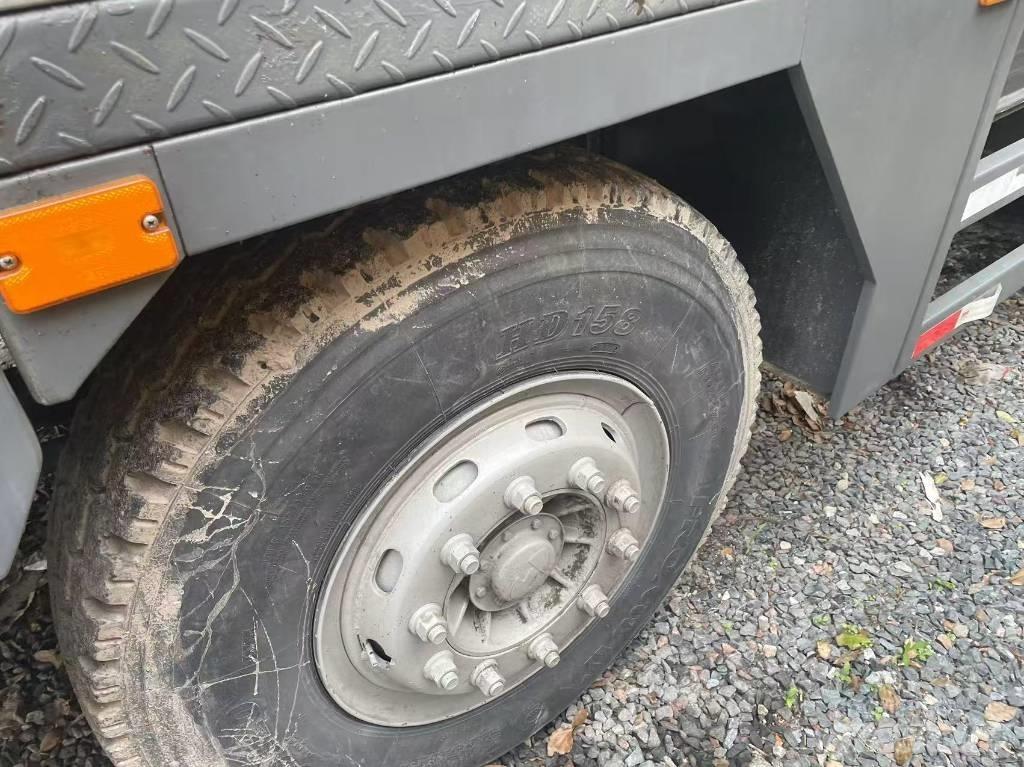 Zoomlion 25 ton 全路面起重機/吊車
