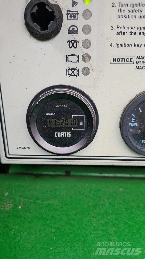 McCloskey R155 移動式篩選機