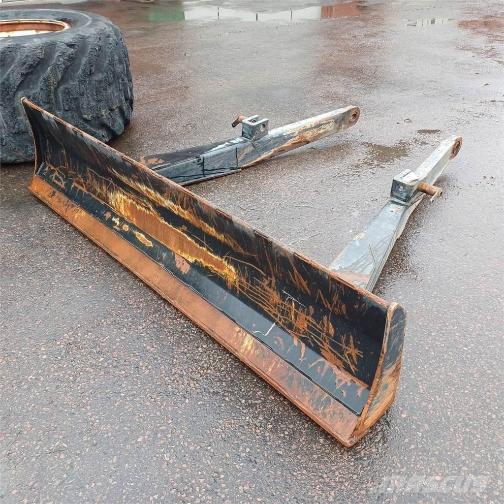  komatu 895 其他組件