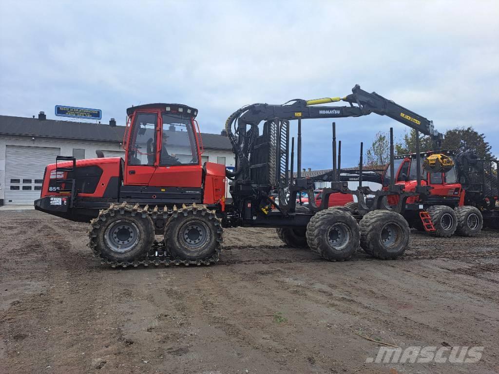 Komatsu 855 集運機