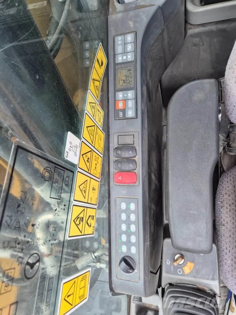 CAT M 318 F 旋轉式挖土機/掘鑿機/挖掘機