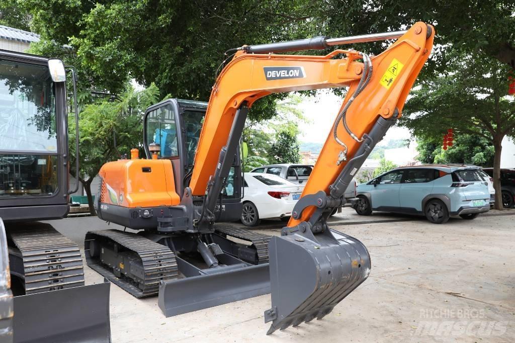 Doosan DX 60-10 小型挖土機/掘鑿機<7t(小型挖掘機)