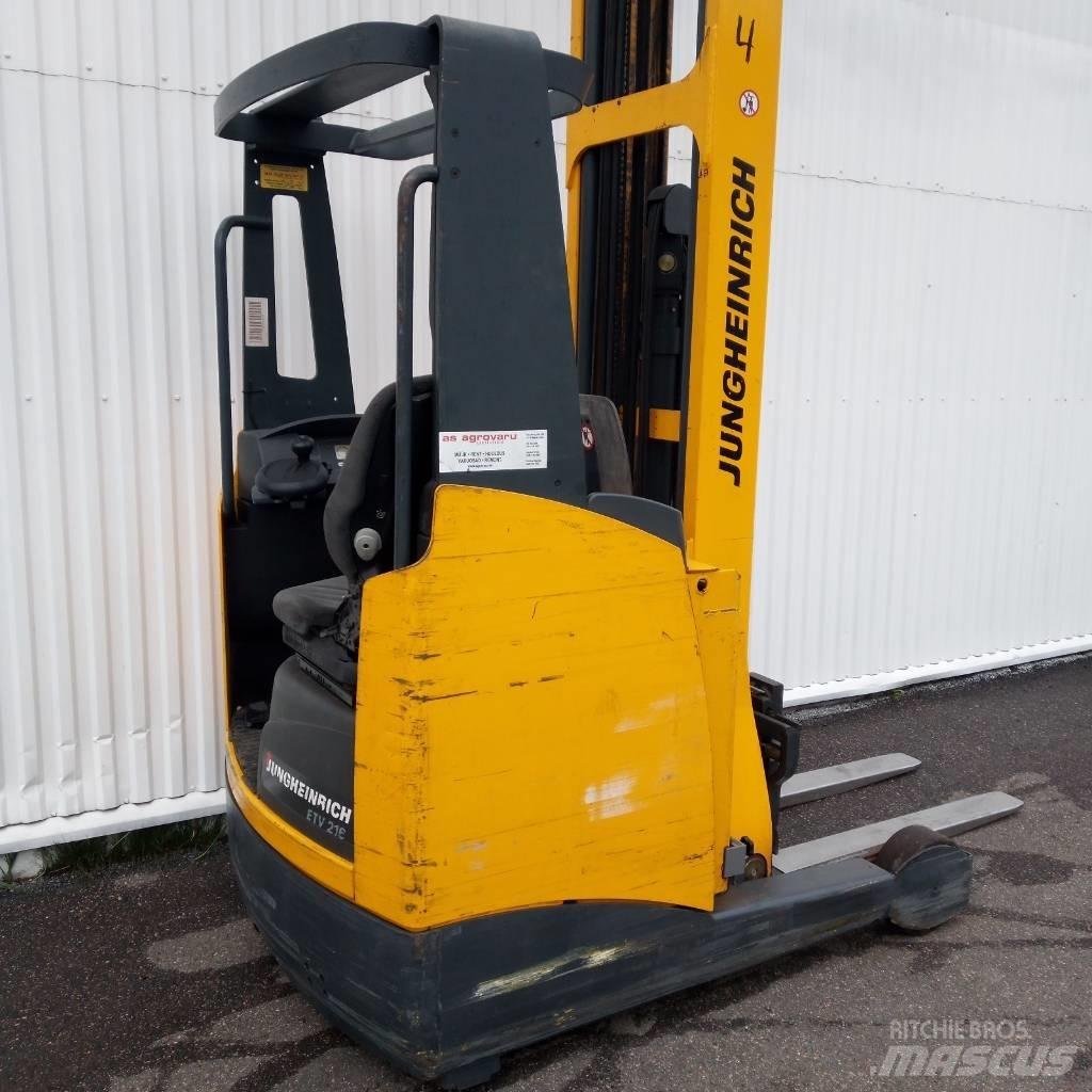 Jungheinrich ETV 216 前伸式堆高機(叉車)