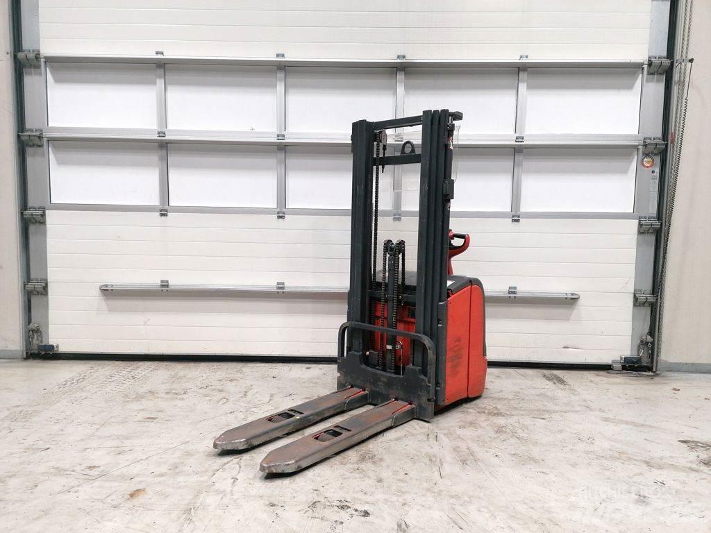 Linde L14 行走控制式堆積機